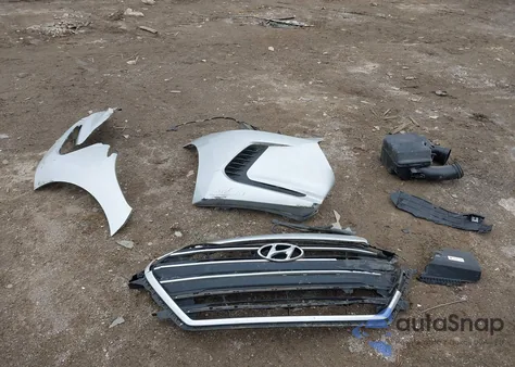 2018 Hyundai Elantra Se z USA, uszkodzony, nr VIN 5NPD74LF6JH288714